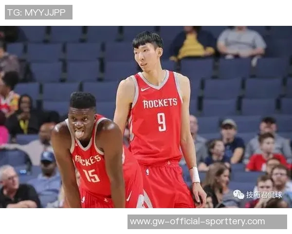 周琦入伙火箭毒蛇帮：与他们混熟，留在火箭的第一步